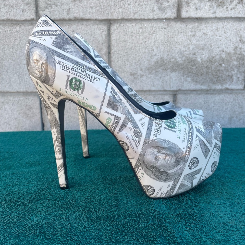 Shiekh branded hundred dollar bill platform heels womens size 9.5